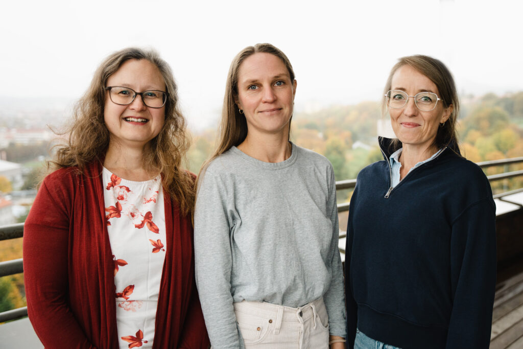 Aslaug L. Slette, Jannike G. Ballo og Fride Flobakk-Sitter.